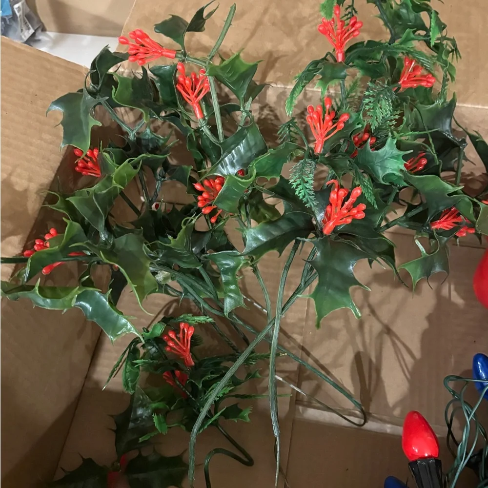 Festive vintage Holiday Decoration Set with Red and Green Accents